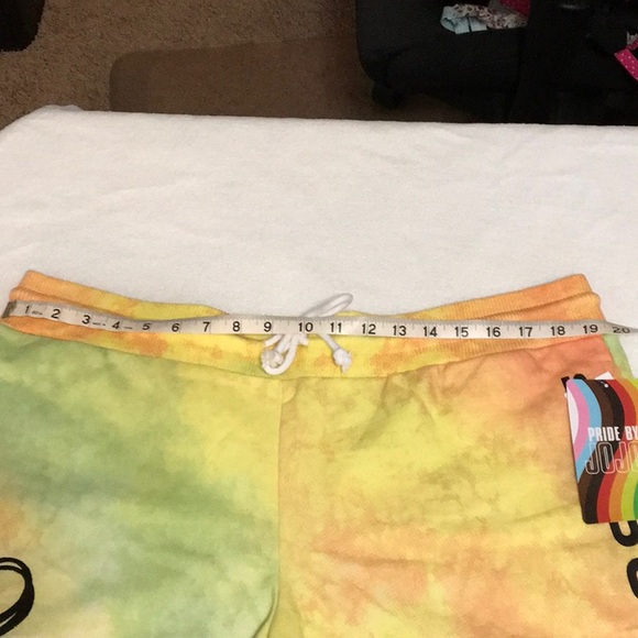 NWT XXL(19)- Pride by JOJO Shorts - Picture 3 of 6